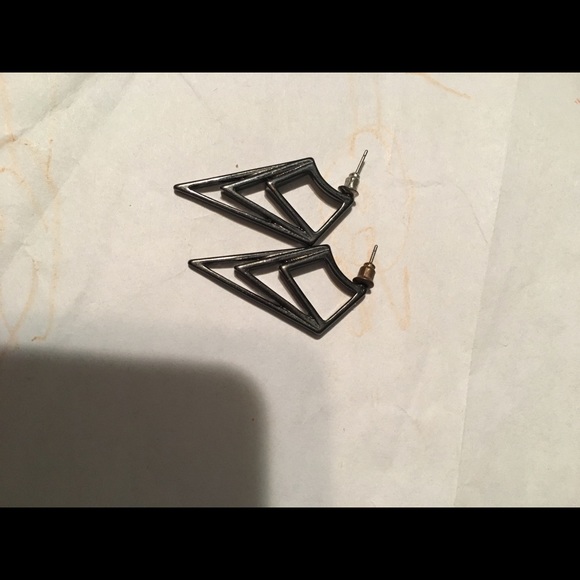 Earrings - Picture 8 of 8